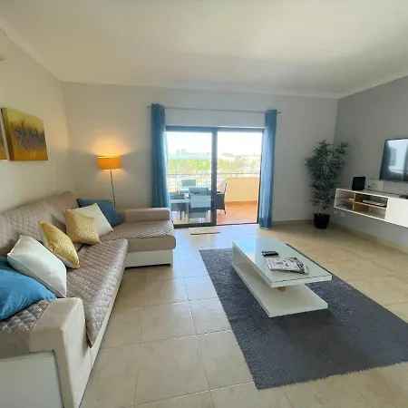 Palmeiras Apartment *